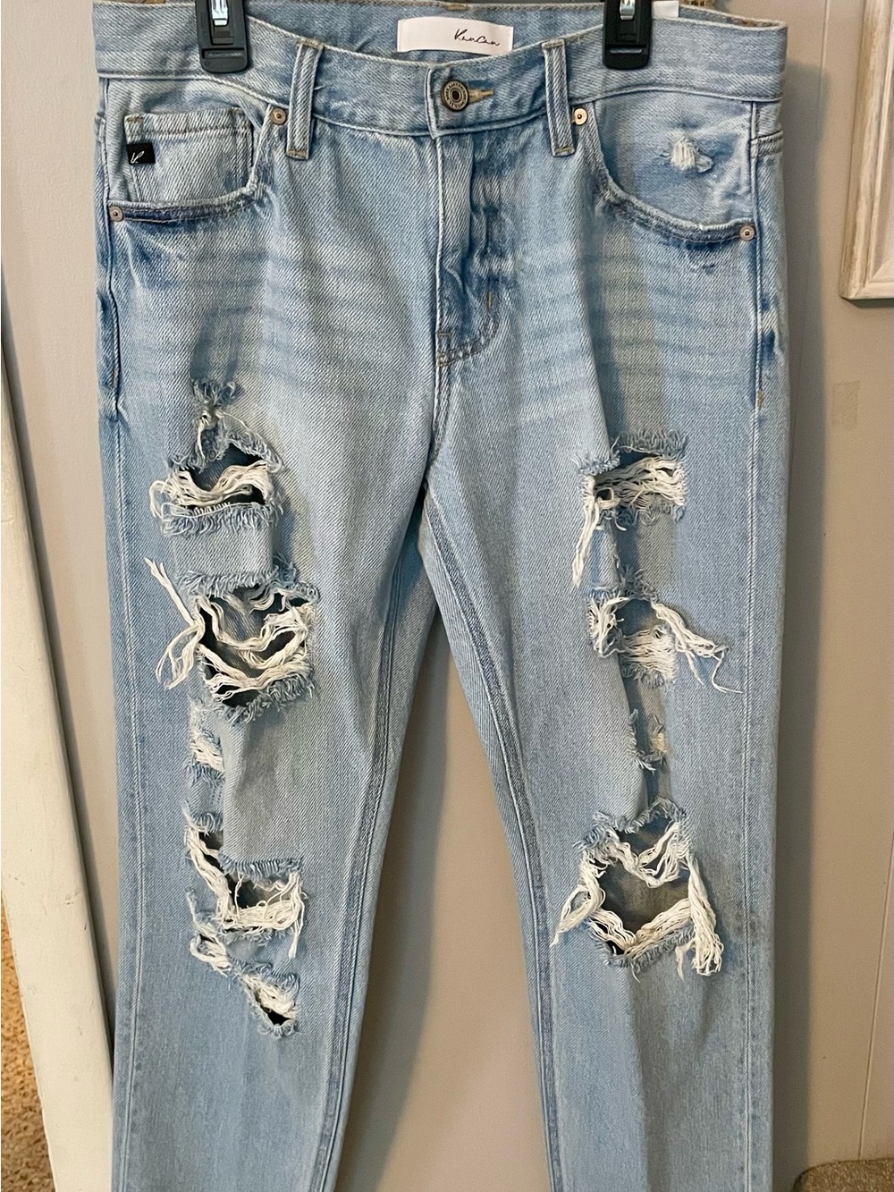 KanCan Light Wash Distressed Straight Leg Jeans